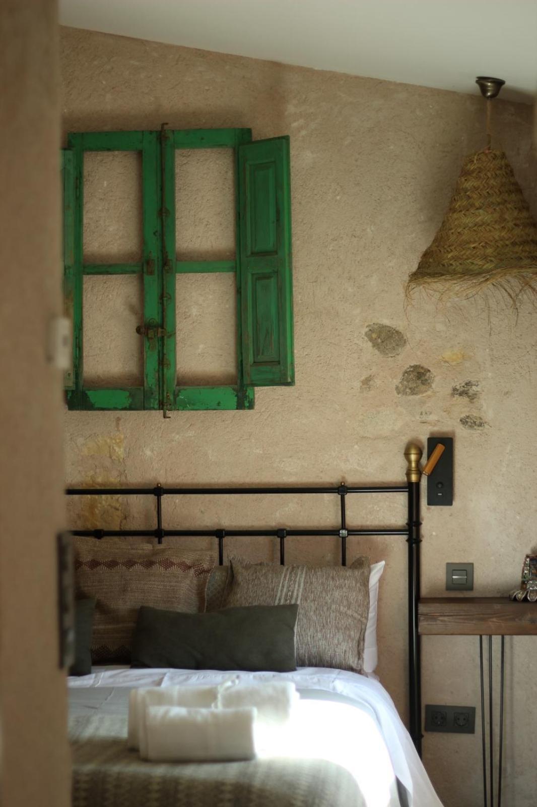 La Casa Del Cantero Pinilla del Valle Eksteriør bilde